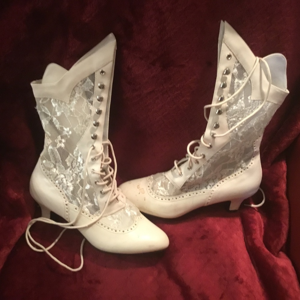 FUNtasma Ste-in Victorian Boots